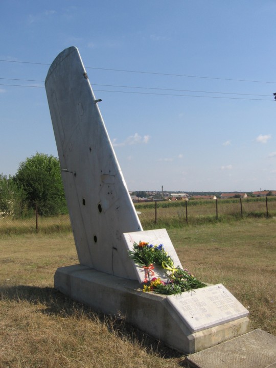 files/upload/military-monuments/gen-toshevo/pametnik_na_zaginalite_piloti_.jpg